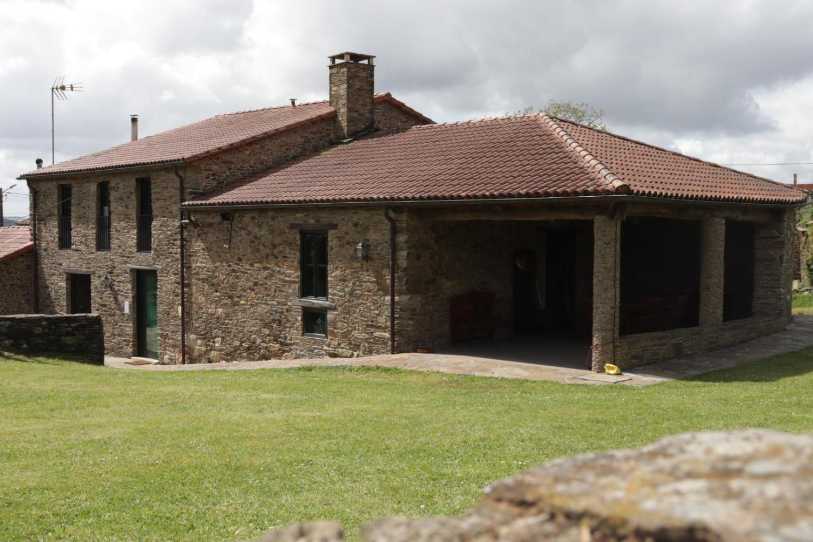 Gasthaus Fogar De Lecer Arzúa Exterior foto