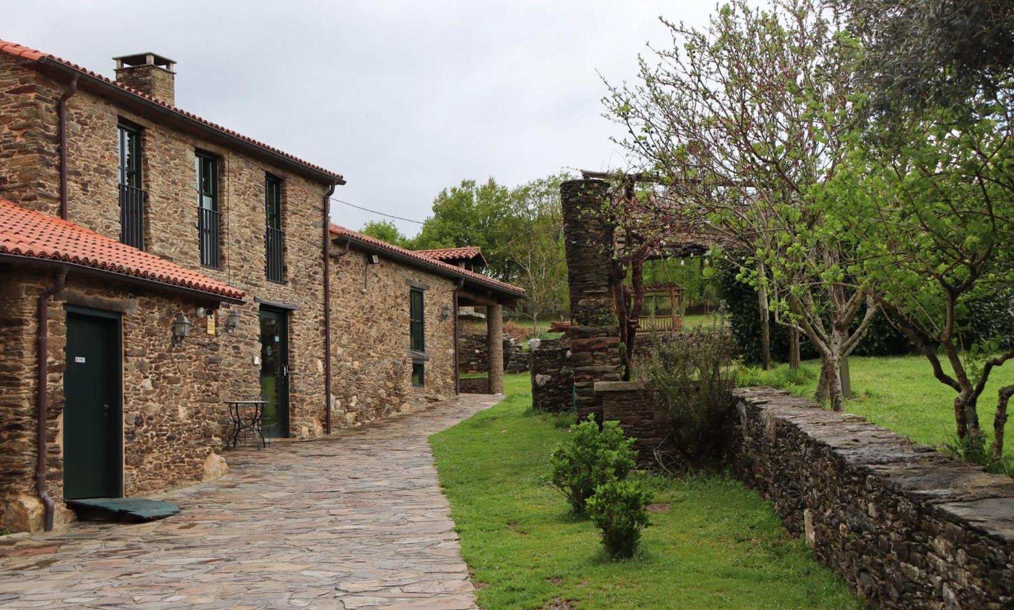 Gasthaus Fogar De Lecer Arzúa Exterior foto
